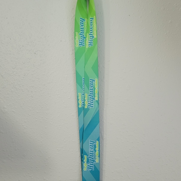 Yes.Fit - Pacific Coast Highway 113.2 Miles Fitness Medal-Add to Your Co… - Picture 3 of 4